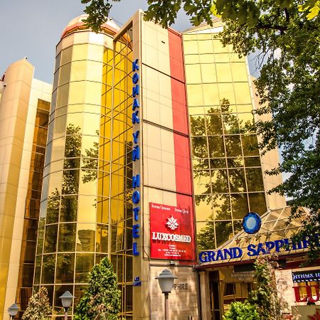 Grand Sapphire Hotel Almatı Dış mekan fotoğraf