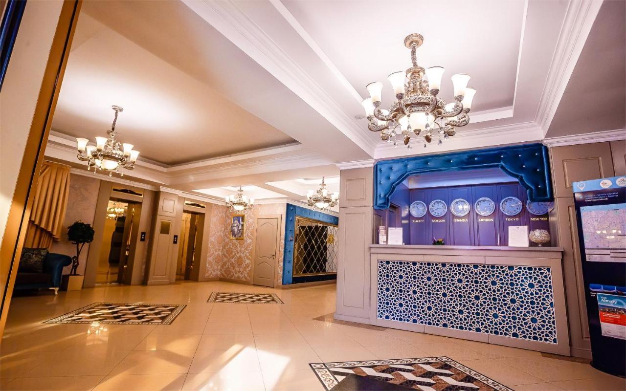 Grand Sapphire Hotel Almatı Dış mekan fotoğraf